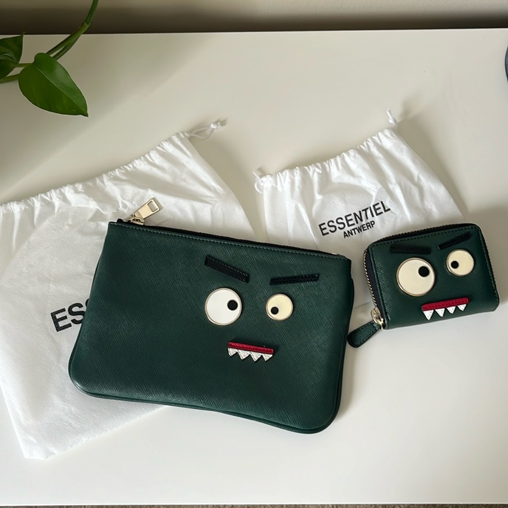 Essential Antwerp wallet and clutch